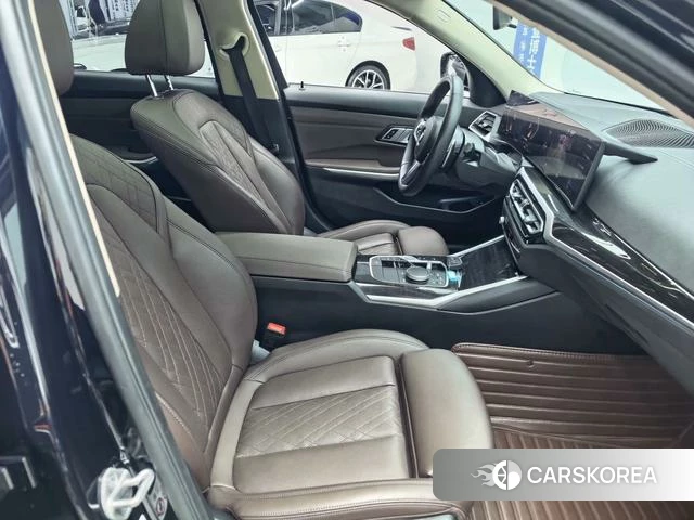 BMW 3 series 2023 Черный из Китая, фото 4