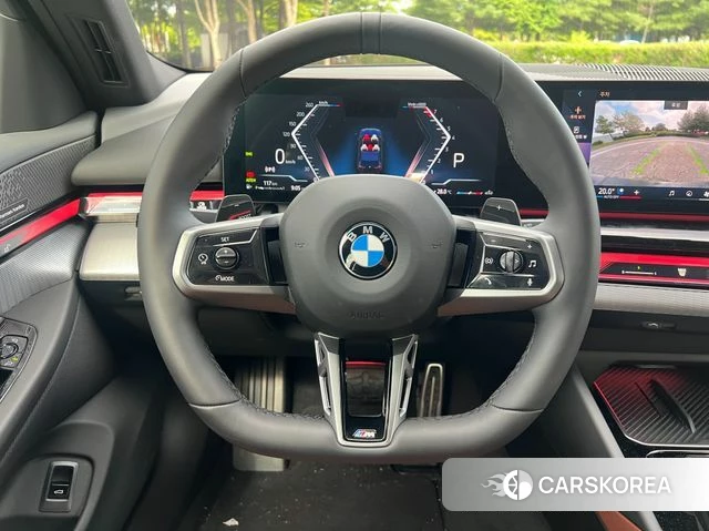 BMW 5 Series (G60) 2025 Синий из Кореи, фото 4