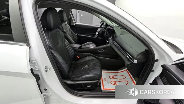 Hyundai Avante (CN7) 2022 Белый из Кореи, фото 4