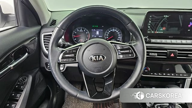 Kia Seltos 2021 Белый из Кореи, фото 4