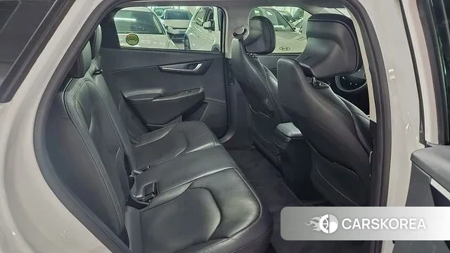 Kia EV6 2021 Белый из Кореи, фото 4