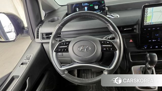 Hyundai Staria 2022 Белый из Кореи, фото 4