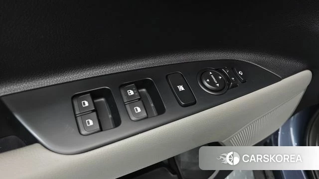 Kia Stonic 2018 Синий из Кореи, фото 4