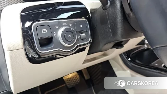 Mercedes-Benz A-Class W177 2021 Белый из Кореи, фото 4