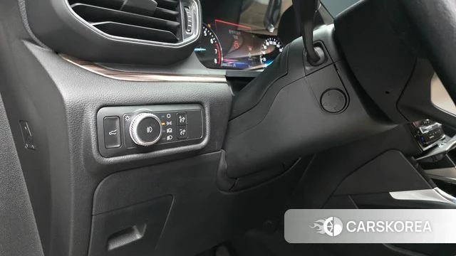 Ford Explorer 6th Generation 2021 Белый из Кореи, фото 4