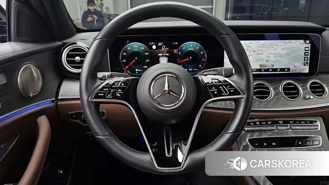 Mercedes-Benz E-Class W213 2022 Черный из Кореи, фото 4