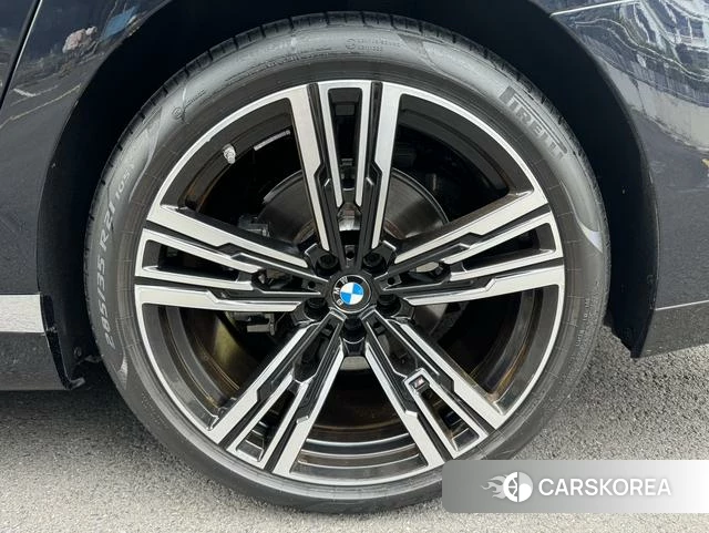 BMW 7 series id 3926877 из Китая 4