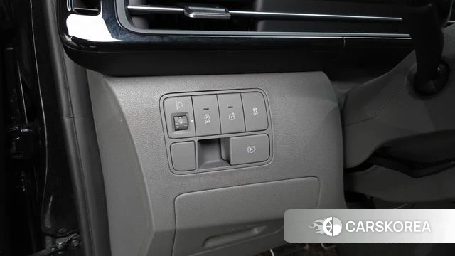 Hyundai Staria 2024 Черный из Кореи, фото 4
