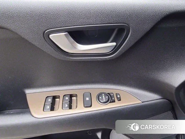 Kia Stonic 2018 Синий из Кореи, фото 4