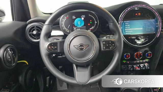 Mini Cooper S 2021 Жемчужный цвет из Кореи, фото 4