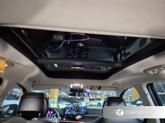 Genesis GV70 2021 Черный из Кореи, фото 4