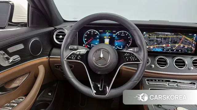 Mercedes-Benz E-Class W213 2023 Белый из Кореи, фото 4