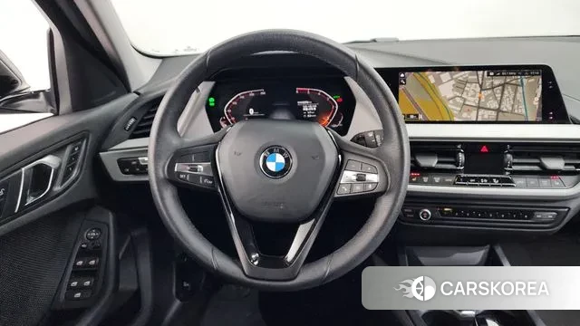 BMW 1 Series (F40) 2020 Серый из Кореи, фото 4