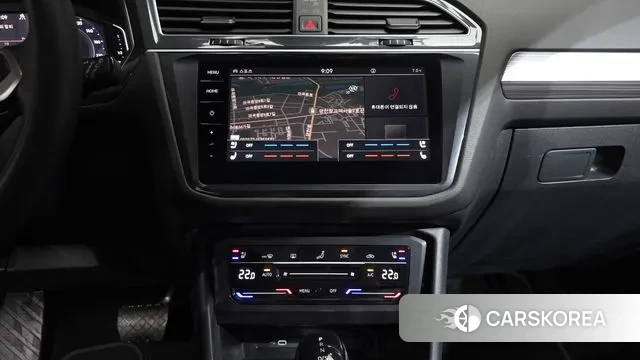 Volkswagen Tiguan Allspace 2024 Черный из Кореи, фото 4