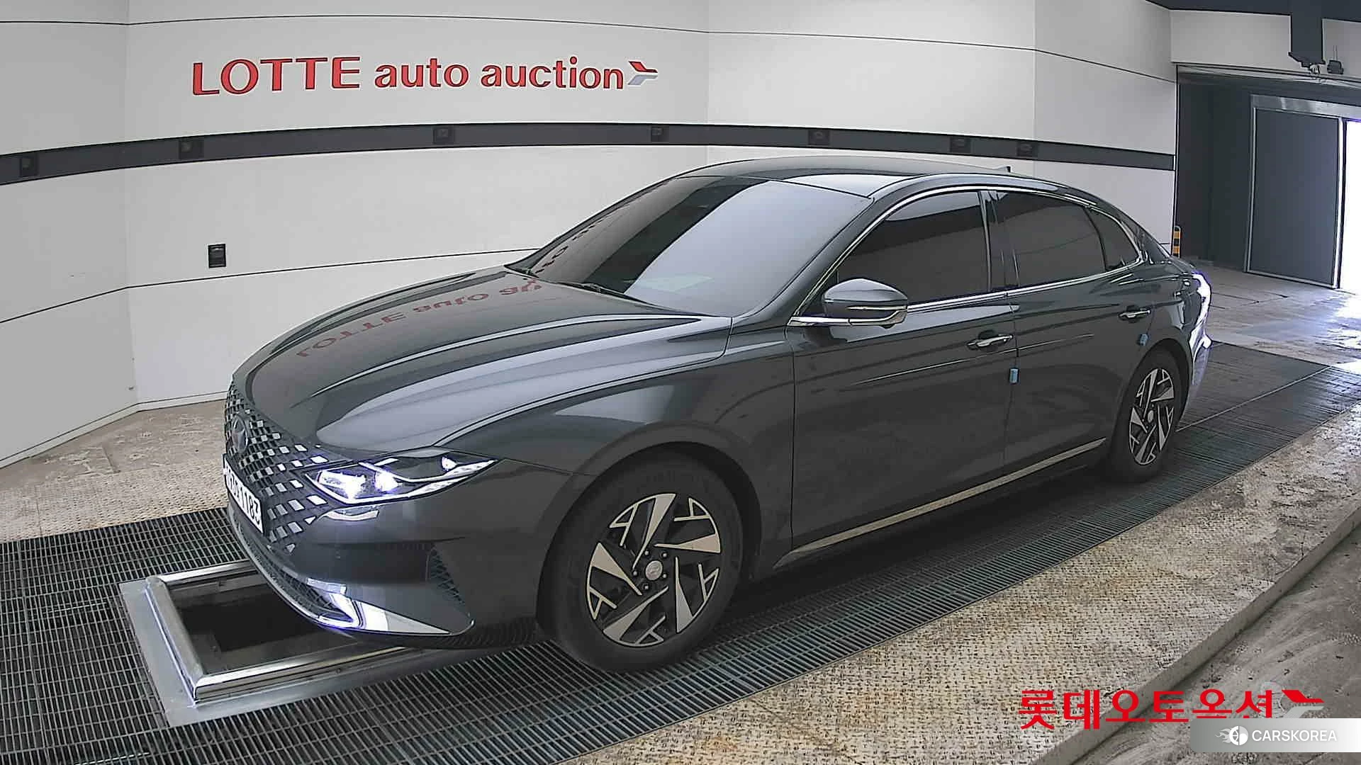 Hyundai Grandeur Hybrid 2022 Nocturne Grey Metallic из Кореи, фото 4