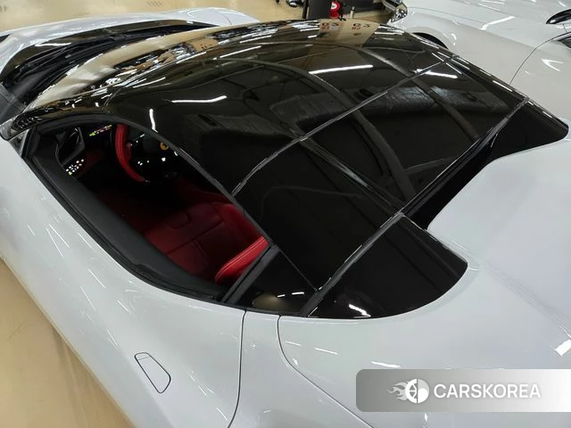 Ferrari SF90 Spider 2023 Белый из Кореи, фото 4