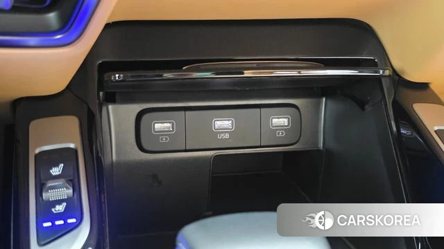 Kia Sorento 4th Generation 2023 Белый из Кореи, фото 4