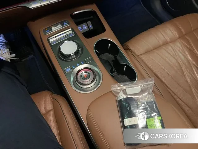 Genesis GV70 2022 Белый из Кореи, фото 4