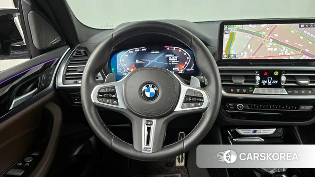 BMW X3 (G01) 2024 Светло-серебряный цвет из Кореи, фото 4