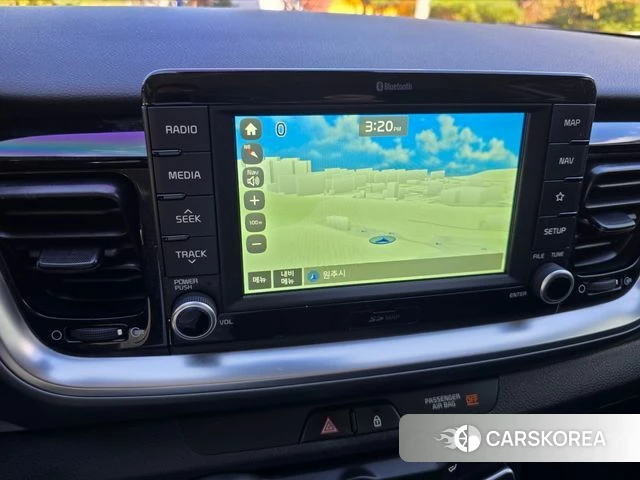 Kia Stonic 2018 Белый из Кореи, фото 4