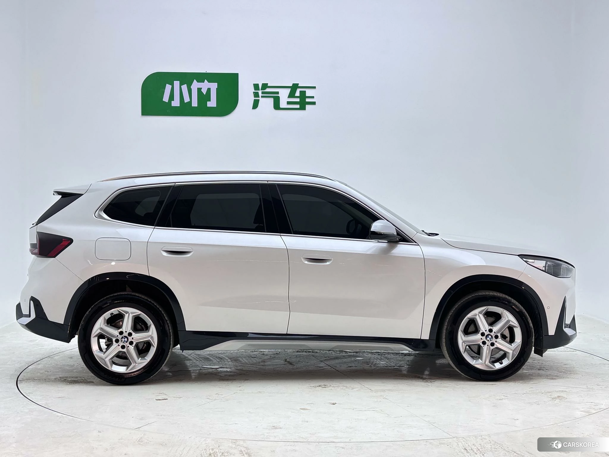 BMW X1 2023 Белый из Китая, фото 4