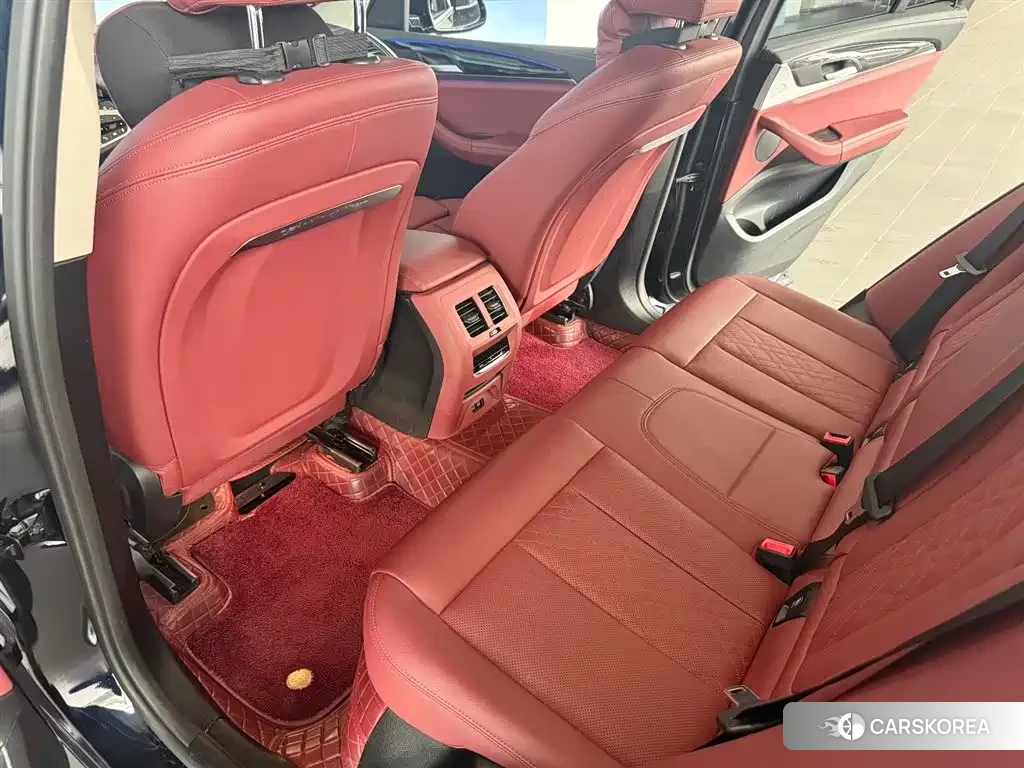 BMW X3 2022 Черный из Китая, фото 4