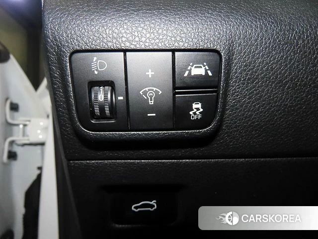 Kia K5 3rd generation 2022 Белый из Кореи, фото 4