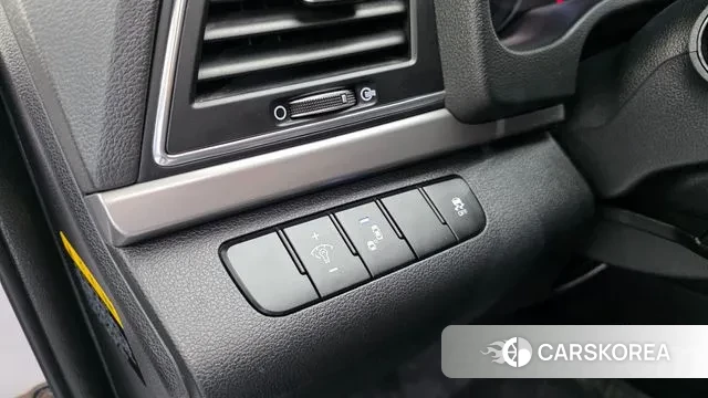 Hyundai Avante AD 2018 Белый из Кореи, фото 4