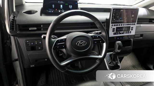 Hyundai Staria 2021 Серебряный из Кореи, фото 4