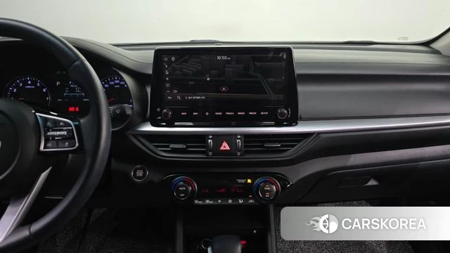 Kia The New K3 2nd generation 2021 Белый из Кореи, фото 4
