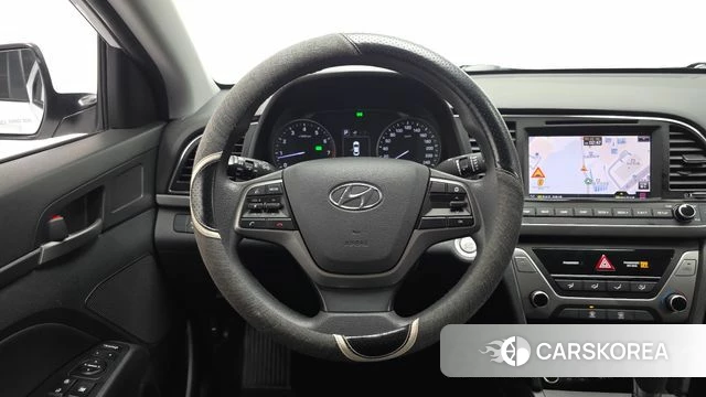 Hyundai Avante AD 2018 Белый из Кореи, фото 4