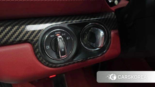 Porsche 718 Boxster 2019 Белый из Кореи, фото 4