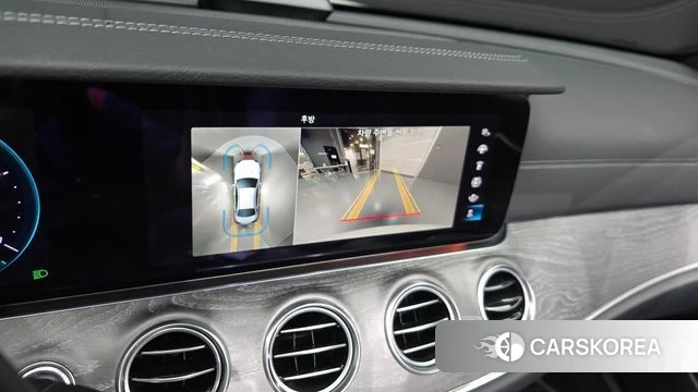 Mercedes-Benz E-Class W213 2022 Белый из Кореи, фото 4