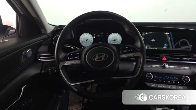 Hyundai The New Avante (CN7) 2023 Белый из Кореи, фото 4