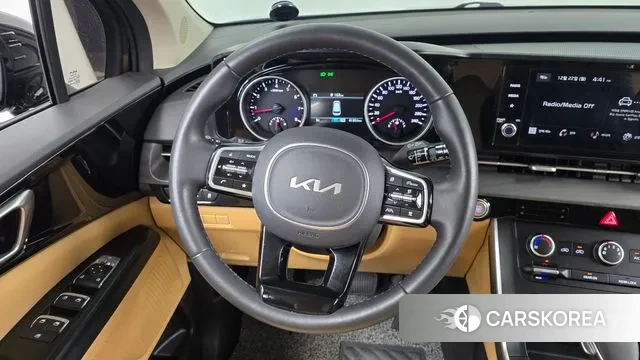 Kia Carnival 4th generation 2022 Черный из Кореи, фото 4
