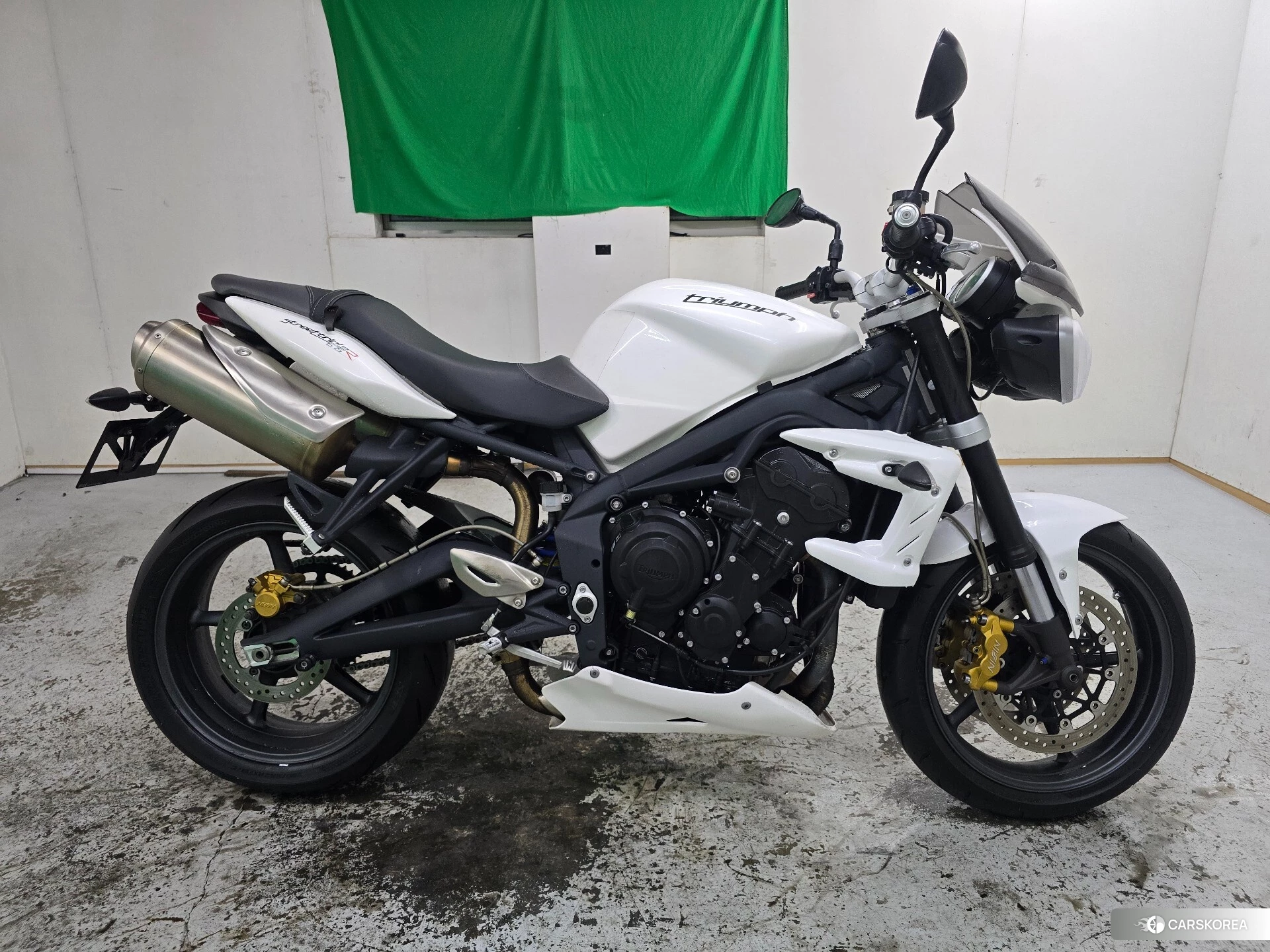 Triumph STREET TRIPLE R 2012 из Японии
