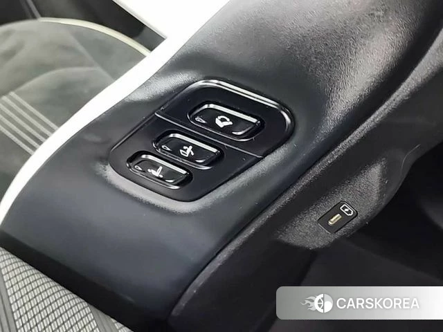 Kia EV6 2021 Черный из Кореи, фото 4