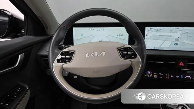 Kia EV6 2023 Серый из Кореи, фото 4