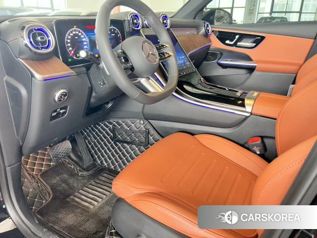 Mercedes-Benz GLC 2024 Черный из Китая, фото 4