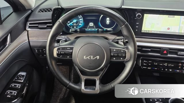 Kia K5 Hybrid 3rd Generation 2023 Черный из Кореи, фото 4