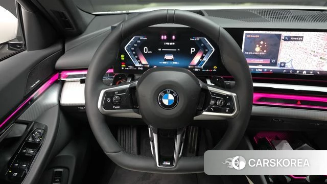 BMW 5 Series (G60) 2026 Белый из Кореи, фото 4