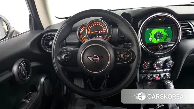 Mini Cooper 2019 Жемчужный цвет из Кореи, фото 4