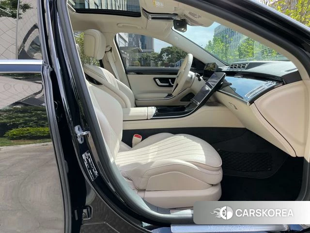Mercedes-Benz S-class 2022 Черный из Китая, фото 4
