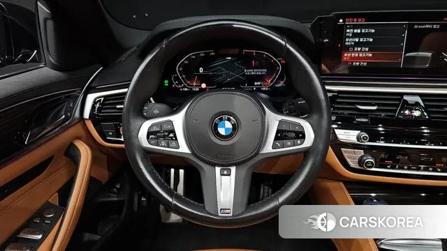 BMW 5 Series (G30) 2022 Черный из Кореи, фото 4