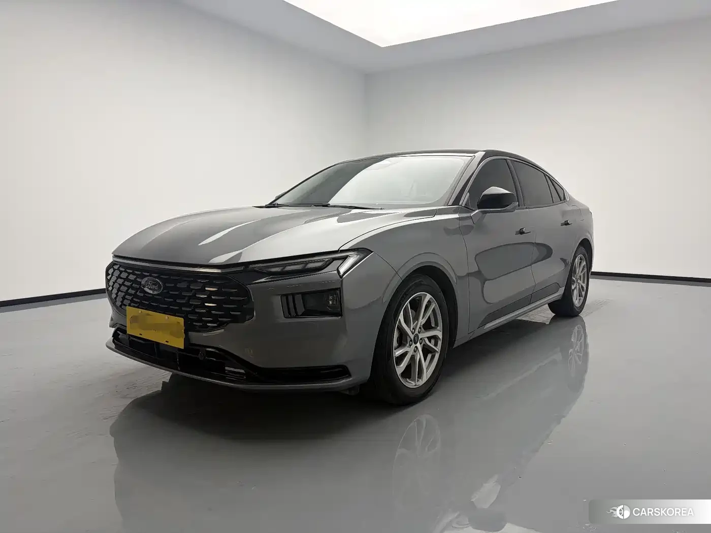 Ford Mondeo 2022 Silver/gray из Китая, фото 4