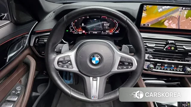 BMW 5 Series (G30) 2022 Черный из Кореи, фото 4