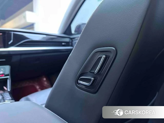 Volkswagen Passat 2022 Черный из Китая, фото 4