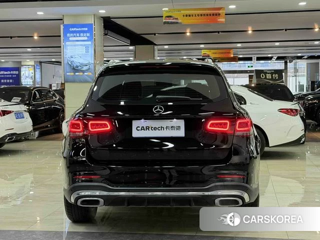 Mercedes-Benz GLC 2021 Черный из Китая, фото 4