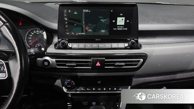 Kia Seltos 2022 Белый из Кореи, фото 4