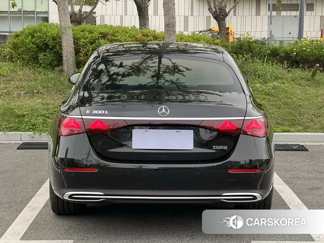 Mercedes-Benz E-class id 4219802 из Китая 4
